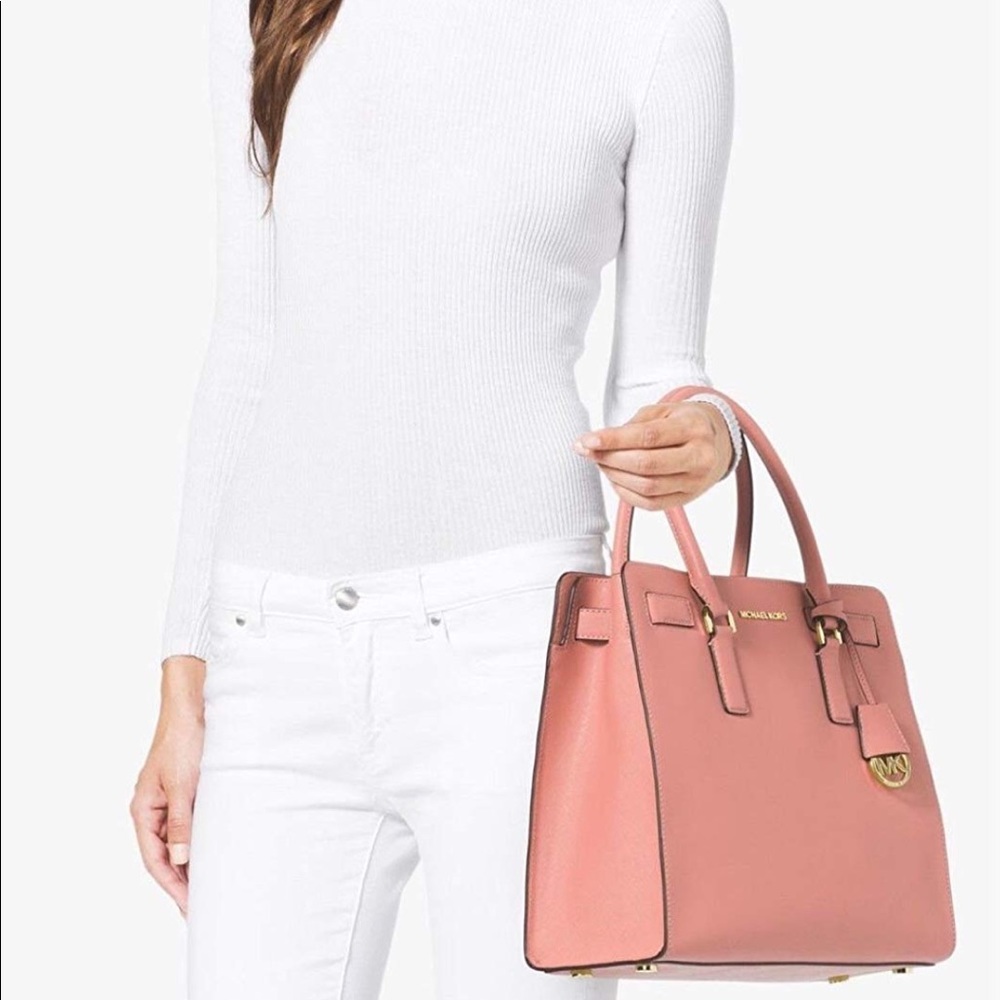 MICHAEL KORS Dillon Large Saffiano Leather Bag